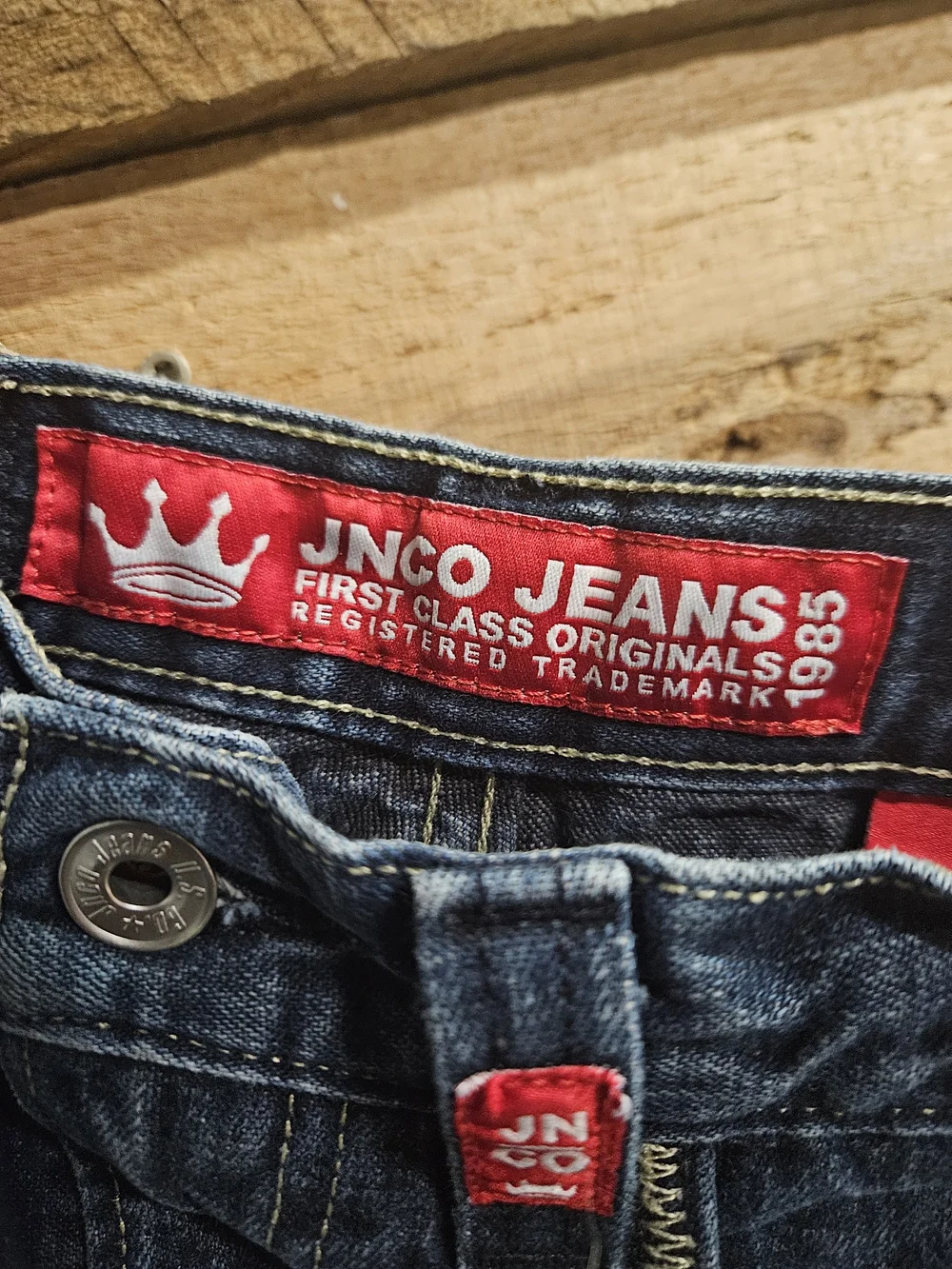 Vintage JNCO Kids Denim Shorts Size 10 Embroidered Jorts Bulldog Pocket Patch